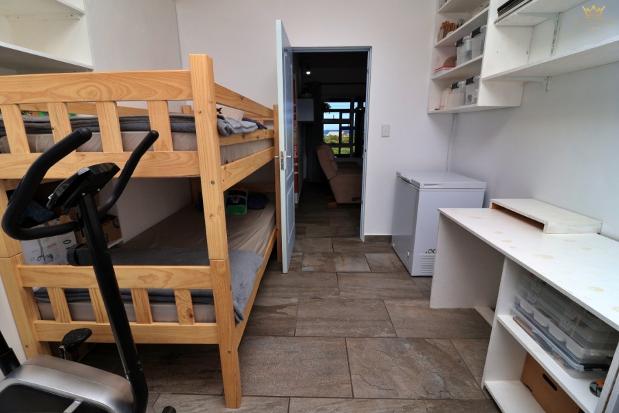 2 Bedroom Property for Sale in Pearly Beach Western Cape
